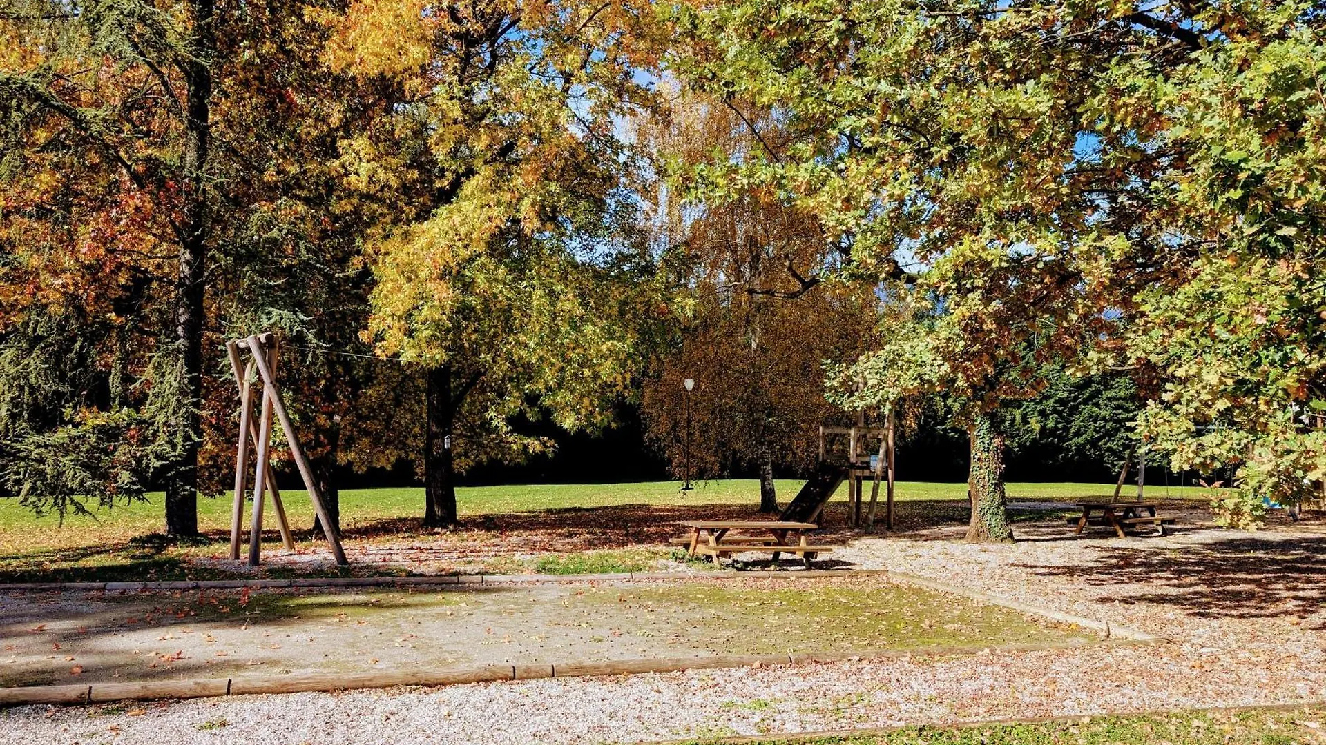 מלון Best Western Alexander Park שאמברי